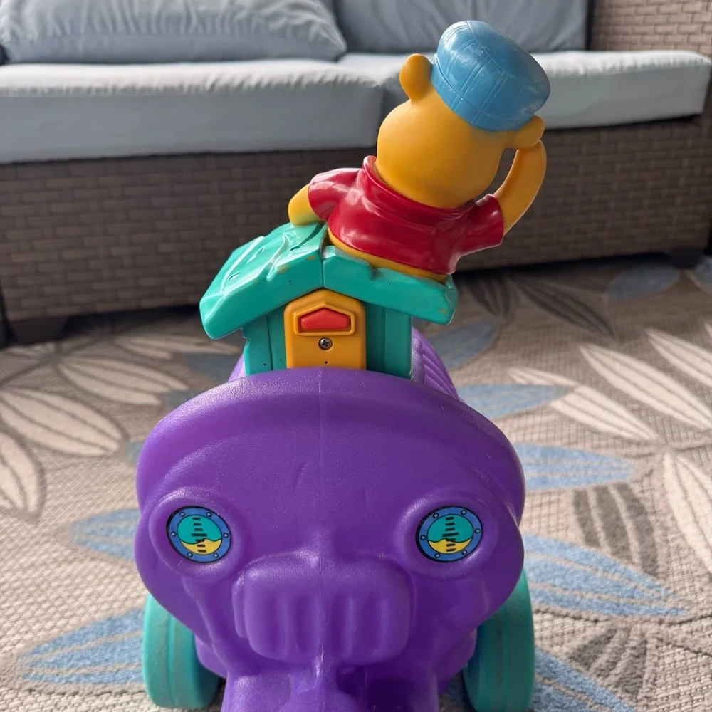 Vtg Winnie The Pooh 100 Acre RR Train Ride On Toddler Little Tikes RARE W/sounds